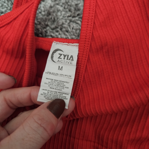 ZYIA Active Red Ribbed Top - Picture 5 of 5